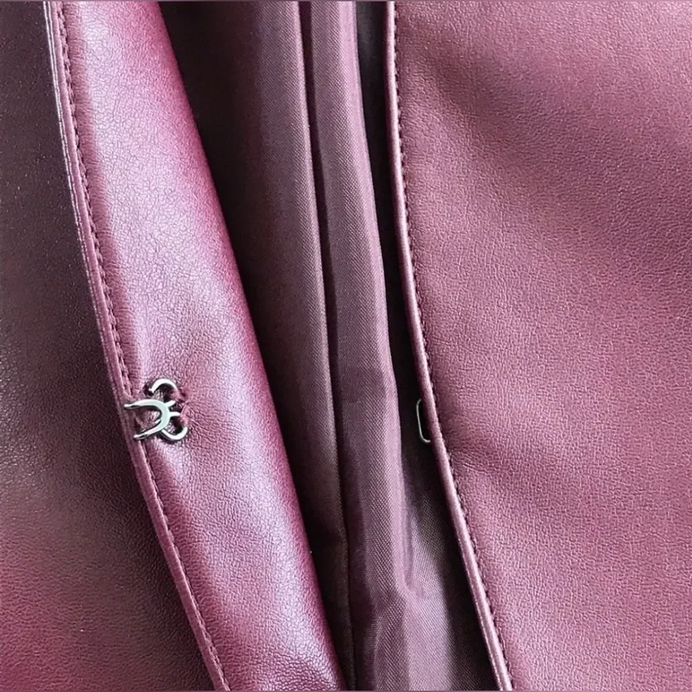 Tahari sleek burgundy